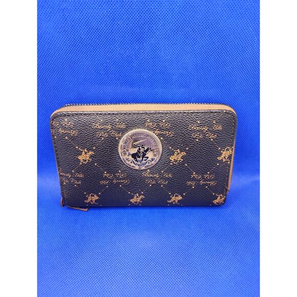 Beverly Hills Polo Club Handbags - Beverly Hills Polo Club Signature Logo Brown Zip Wallet Emblem Wrist Strap NWoT